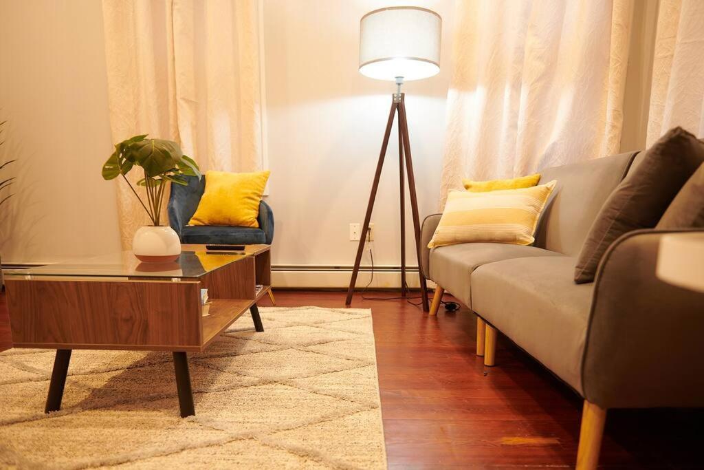 Cozy Apartment 2Nd 10Min Walk Downtown And City View Providence Luaran gambar