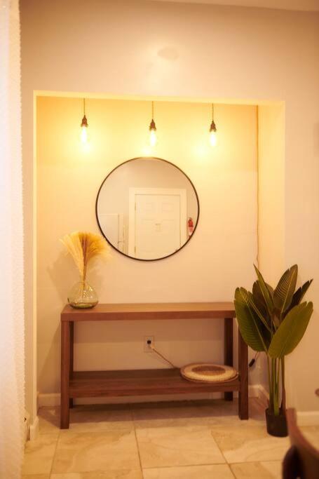 Cozy Apartment 2Nd 10Min Walk Downtown And City View Providence Luaran gambar